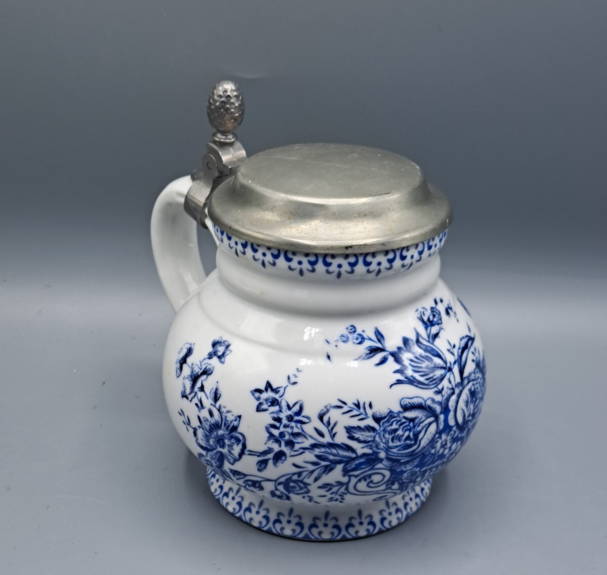 Porcelana, Alter Bierkrug, Antiquität